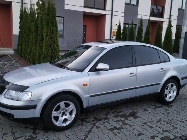 Серый Фольксваген Пассат, объемом двигателя 1.8 л и пробегом 365 тыс. км за 2650 $, фото 12 на Automoto.ua