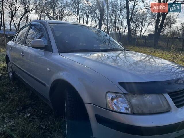 Серый Фольксваген Пассат, объемом двигателя 1.8 л и пробегом 310 тыс. км за 3800 $, фото 22 на Automoto.ua