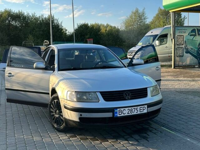 Сірий Фольксваген Пассат, об'ємом двигуна 1.6 л та пробігом 364 тис. км за 2900 $, фото 5 на Automoto.ua