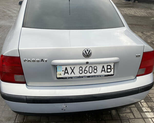 Серый Фольксваген Пассат, объемом двигателя 0 л и пробегом 300 тыс. км за 3000 $, фото 4 на Automoto.ua