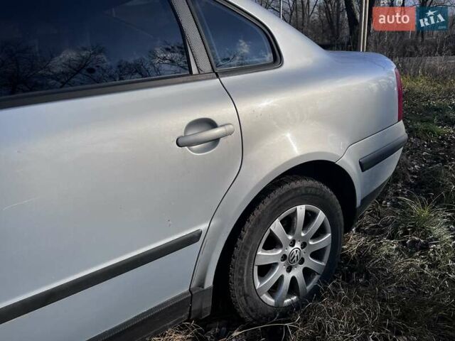 Серый Фольксваген Пассат, объемом двигателя 1.8 л и пробегом 310 тыс. км за 3800 $, фото 24 на Automoto.ua