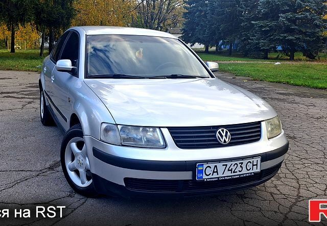 Фольксваген Пассат 1998 в Умани на Automoto.ua Серый Фольксваген Пассат, объемом двигателя 1.9 л и пробегом 364 тыс. км за 3950 $, фото 5 на Automoto.ua