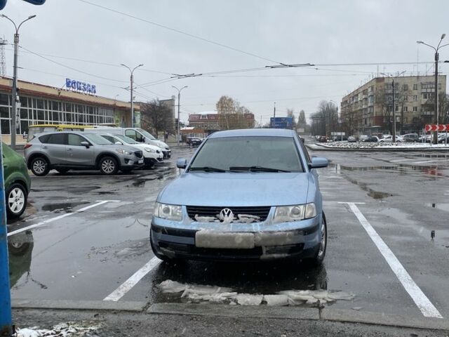 Серый Фольксваген Пассат, объемом двигателя 1.8 л и пробегом 350 тыс. км за 4300 $, фото 12 на Automoto.ua