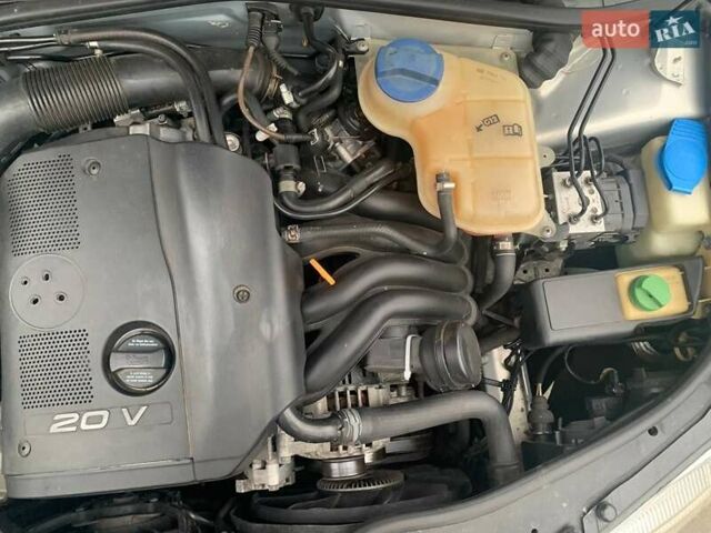 Серый Фольксваген Пассат, объемом двигателя 1.8 л и пробегом 273 тыс. км за 4100 $, фото 12 на Automoto.ua