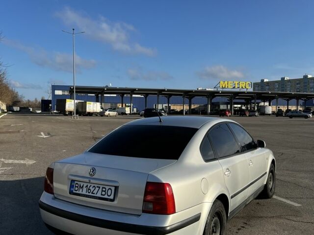 Сірий Фольксваген Пассат, об'ємом двигуна 1.6 л та пробігом 350 тис. км за 3700 $, фото 3 на Automoto.ua