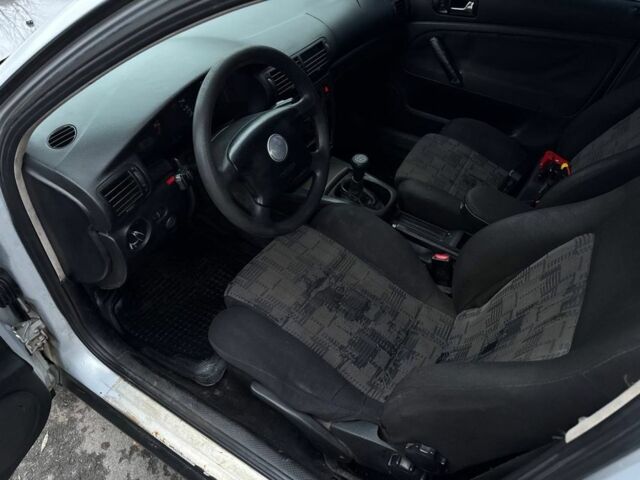 Серый Фольксваген Пассат, объемом двигателя 1.9 л и пробегом 200 тыс. км за 1250 $, фото 8 на Automoto.ua