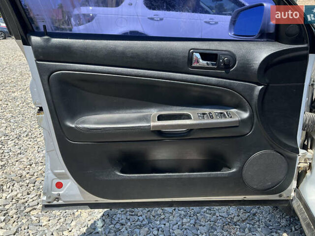 Сірий Фольксваген Пассат, об'ємом двигуна 1.8 л та пробігом 268 тис. км за 4200 $, фото 7 на Automoto.ua