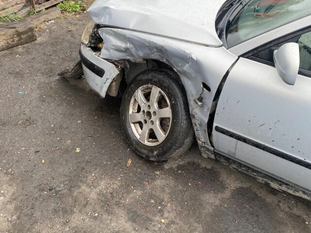 Серый Фольксваген Пассат, объемом двигателя 1.9 л и пробегом 340 тыс. км за 1700 $, фото 2 на Automoto.ua