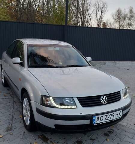 Серый Фольксваген Пассат, объемом двигателя 1.9 л и пробегом 420 тыс. км за 2999 $, фото 1 на Automoto.ua