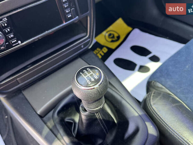 Сірий Фольксваген Пассат, об'ємом двигуна 1.8 л та пробігом 268 тис. км за 4200 $, фото 11 на Automoto.ua