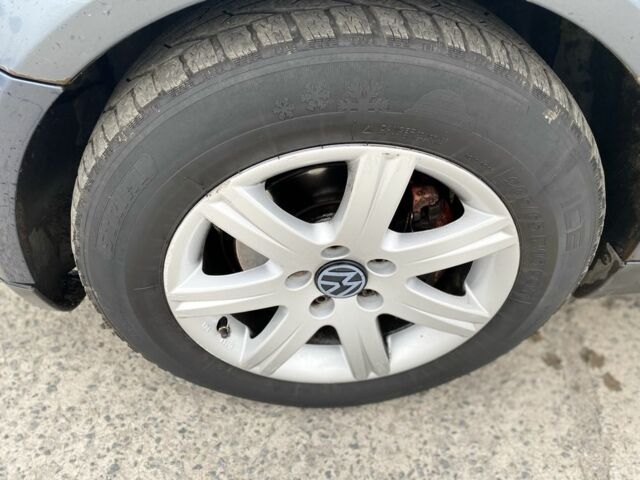 Серый Фольксваген Пассат, объемом двигателя 1.9 л и пробегом 220 тыс. км за 1950 $, фото 9 на Automoto.ua