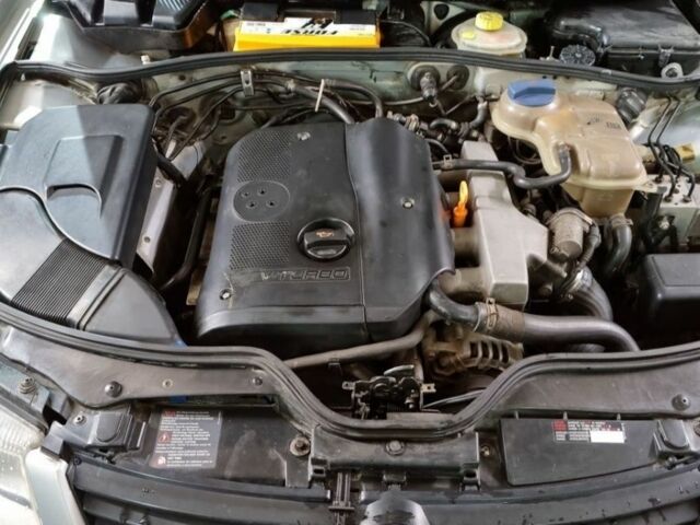 Серый Фольксваген Пассат, объемом двигателя 0 л и пробегом 240 тыс. км за 8000 $, фото 5 на Automoto.ua