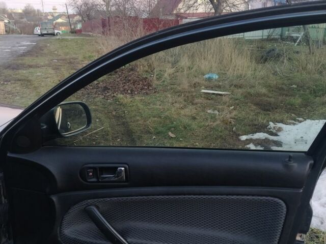 Серый Фольксваген Пассат, объемом двигателя 2.5 л и пробегом 350 тыс. км за 2800 $, фото 21 на Automoto.ua