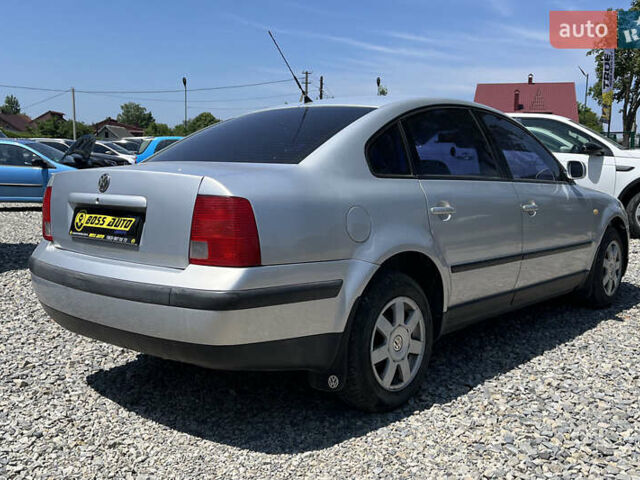 Сірий Фольксваген Пассат, об'ємом двигуна 1.8 л та пробігом 268 тис. км за 4200 $, фото 5 на Automoto.ua