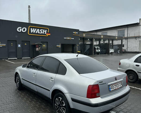 Серый Фольксваген Пассат, объемом двигателя 1.78 л и пробегом 300 тыс. км за 2600 $, фото 5 на Automoto.ua