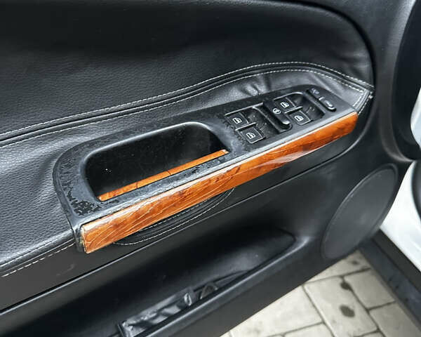 Сірий Фольксваген Пассат, об'ємом двигуна 1.78 л та пробігом 302 тис. км за 3950 $, фото 21 на Automoto.ua