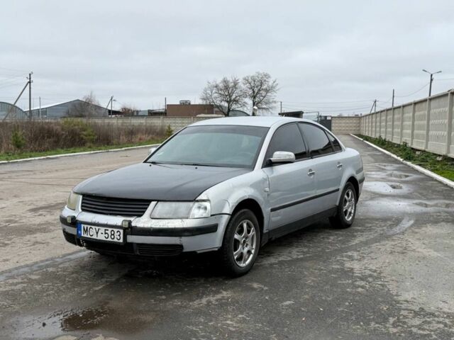 Серый Фольксваген Пассат, объемом двигателя 1.9 л и пробегом 200 тыс. км за 1250 $, фото 2 на Automoto.ua