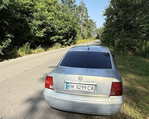 Сірий Фольксваген Пассат, об'ємом двигуна 1.78 л та пробігом 330 тис. км за 3400 $, фото 3 на Automoto.ua