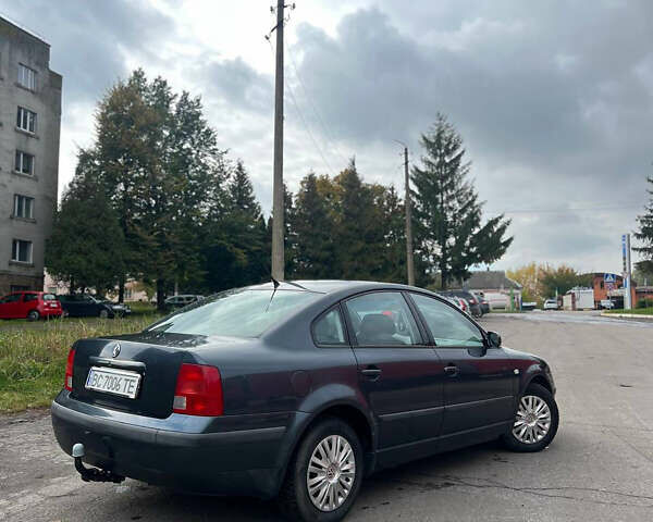 Сірий Фольксваген Пассат, об'ємом двигуна 1.78 л та пробігом 306 тис. км за 3700 $, фото 4 на Automoto.ua