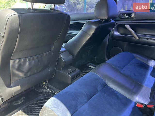 Сірий Фольксваген Пассат, об'ємом двигуна 1.8 л та пробігом 268 тис. км за 4200 $, фото 16 на Automoto.ua