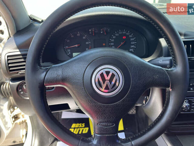 Сірий Фольксваген Пассат, об'ємом двигуна 1.8 л та пробігом 268 тис. км за 4200 $, фото 12 на Automoto.ua