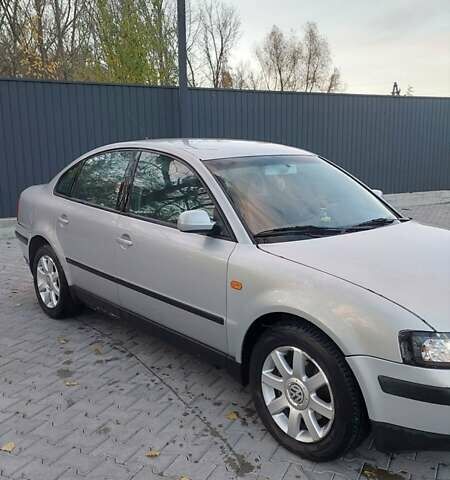 Серый Фольксваген Пассат, объемом двигателя 1.9 л и пробегом 420 тыс. км за 2999 $, фото 3 на Automoto.ua