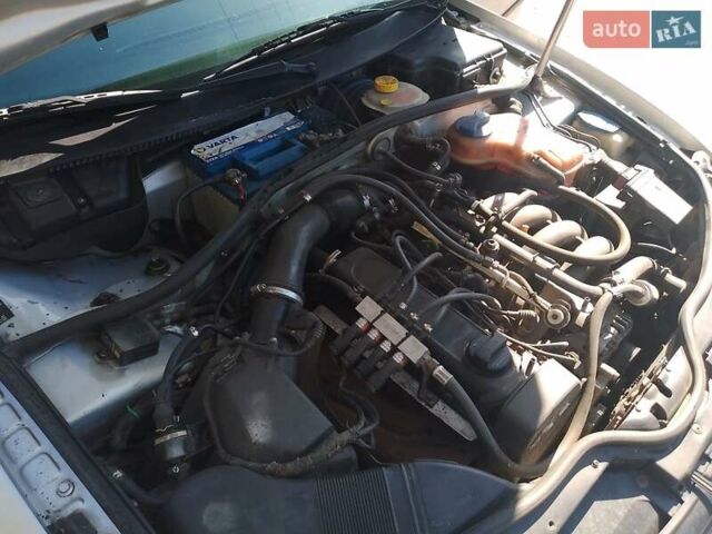 Сірий Фольксваген Пассат, об'ємом двигуна 1.6 л та пробігом 363 тис. км за 3750 $, фото 20 на Automoto.ua