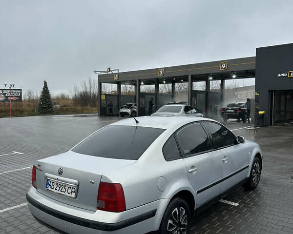 Серый Фольксваген Пассат, объемом двигателя 1.78 л и пробегом 300 тыс. км за 2600 $, фото 7 на Automoto.ua