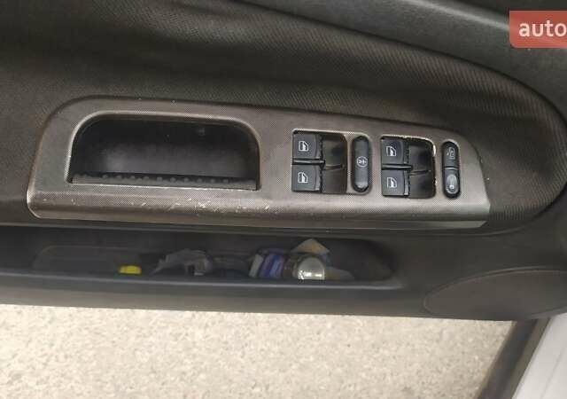 Серый Фольксваген Пассат, объемом двигателя 1.8 л и пробегом 250 тыс. км за 4950 $, фото 3 на Automoto.ua