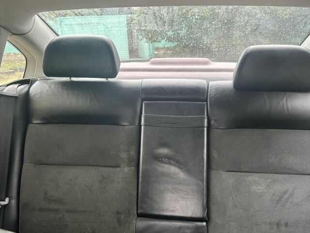 Серый Фольксваген Пассат, объемом двигателя 1.9 л и пробегом 302 тыс. км за 2882 $, фото 7 на Automoto.ua