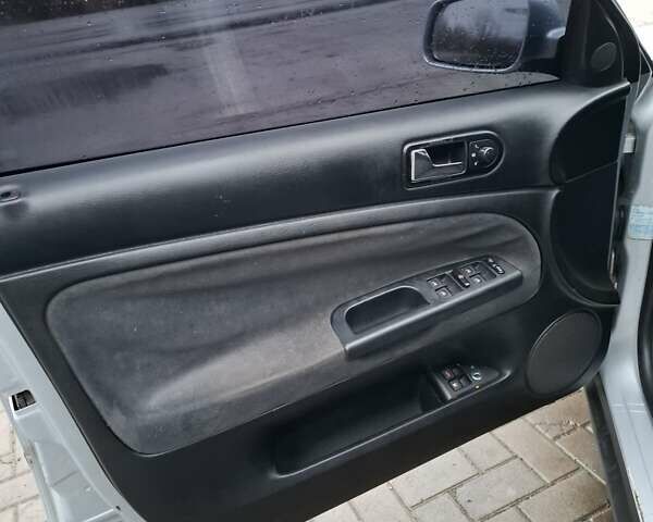 Серый Фольксваген Пассат, объемом двигателя 2 л и пробегом 421 тыс. км за 4200 $, фото 8 на Automoto.ua