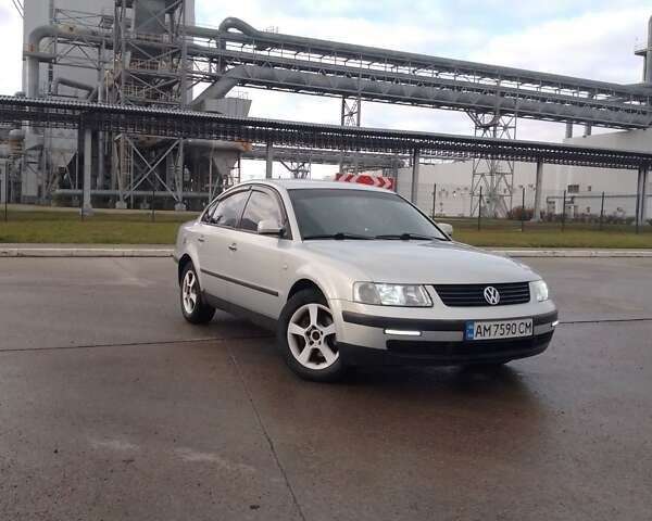 Сірий Фольксваген Пассат, об'ємом двигуна 1.9 л та пробігом 370 тис. км за 3699 $, фото 1 на Automoto.ua