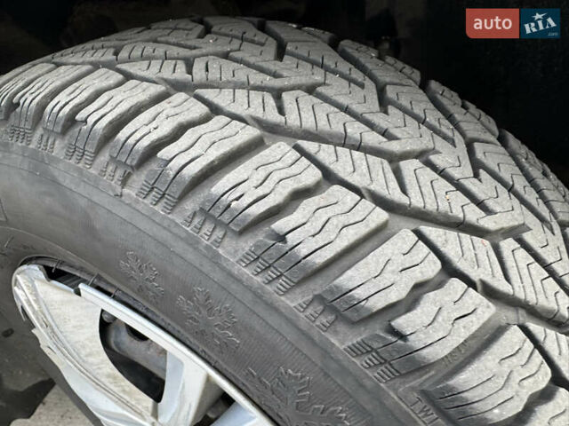 Серый Фольксваген Пассат, объемом двигателя 1.9 л и пробегом 476 тыс. км за 3200 $, фото 14 на Automoto.ua