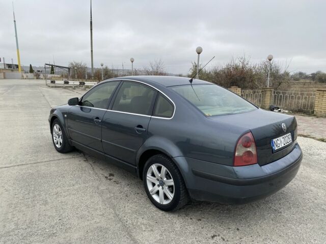 Серый Фольксваген Пассат, объемом двигателя 2 л и пробегом 250 тыс. км за 1950 $, фото 3 на Automoto.ua