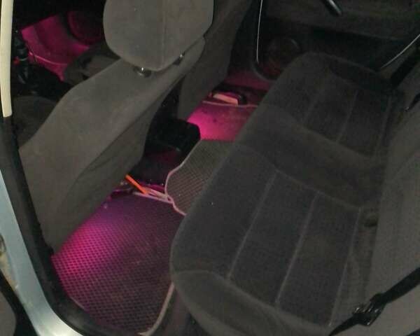 Сірий Фольксваген Пассат, об'ємом двигуна 1.9 л та пробігом 370 тис. км за 3699 $, фото 15 на Automoto.ua