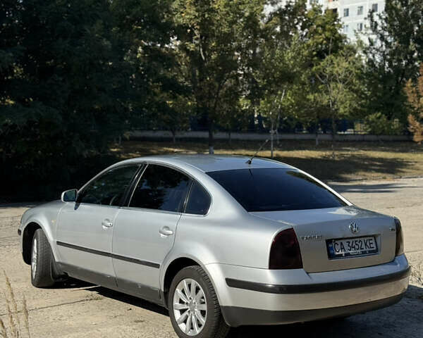 Сірий Фольксваген Пассат, об'ємом двигуна 1.9 л та пробігом 470 тис. км за 3900 $, фото 2 на Automoto.ua