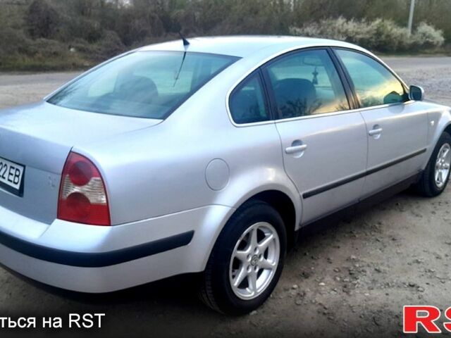 Серый Фольксваген Пассат, объемом двигателя 16 л и пробегом 248 тыс. км за 4350 $, фото 4 на Automoto.ua