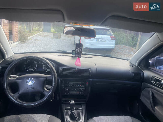 Серый Фольксваген Пассат, объемом двигателя 1.78 л и пробегом 277 тыс. км за 4100 $, фото 19 на Automoto.ua