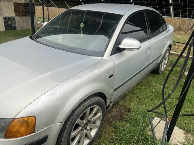 Сірий Фольксваген Пассат, об'ємом двигуна 1.9 л та пробігом 300 тис. км за 1300 $, фото 2 на Automoto.ua