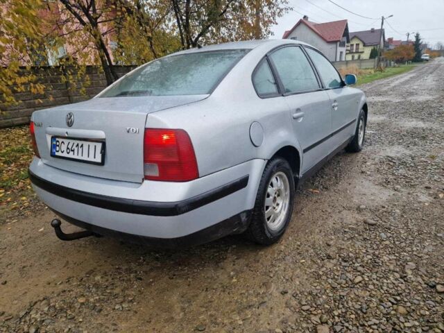 Серый Фольксваген Пассат, объемом двигателя 0 л и пробегом 240 тыс. км за 1850 $, фото 1 на Automoto.ua