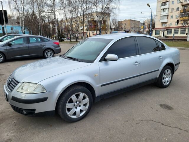 Сірий Фольксваген Пассат, об'ємом двигуна 1.8 л та пробігом 275 тис. км за 4100 $, фото 8 на Automoto.ua