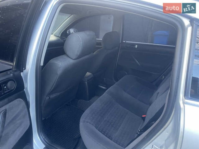 Серый Фольксваген Пассат, объемом двигателя 1.78 л и пробегом 277 тыс. км за 4100 $, фото 18 на Automoto.ua