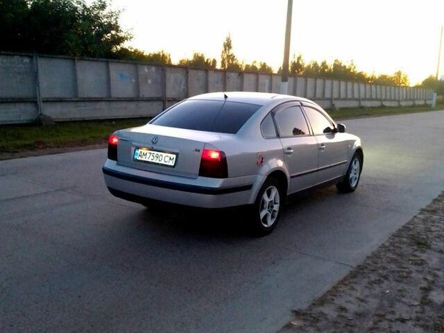 Сірий Фольксваген Пассат, об'ємом двигуна 1.9 л та пробігом 370 тис. км за 3499 $, фото 5 на Automoto.ua