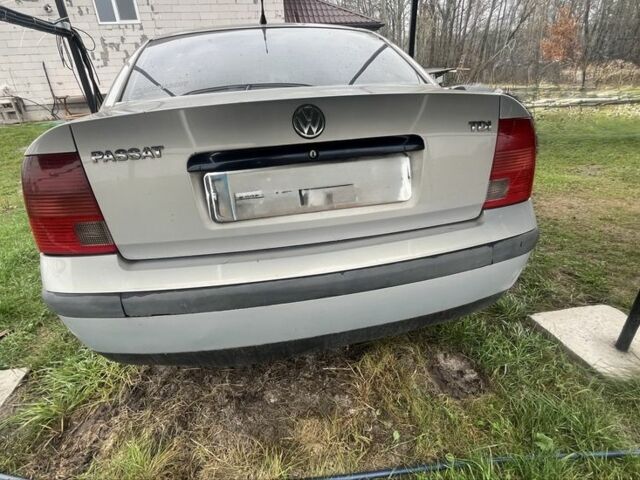 Сірий Фольксваген Пассат, об'ємом двигуна 1.9 л та пробігом 300 тис. км за 1300 $, фото 3 на Automoto.ua