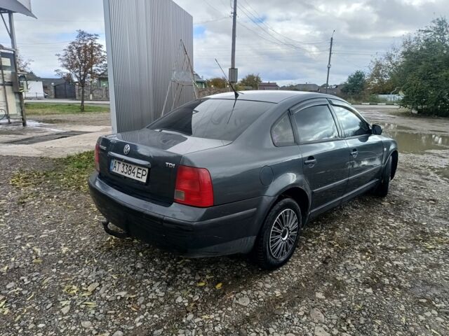 Серый Фольксваген Пассат, объемом двигателя 1.9 л и пробегом 325 тыс. км за 2800 $, фото 3 на Automoto.ua