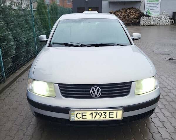 Серый Фольксваген Пассат, объемом двигателя 1.9 л и пробегом 300 тыс. км за 4800 $, фото 5 на Automoto.ua