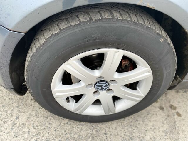 Серый Фольксваген Пассат, объемом двигателя 2 л и пробегом 250 тыс. км за 1950 $, фото 8 на Automoto.ua