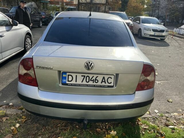 Сірий Фольксваген Пассат, об'ємом двигуна 1.6 л та пробігом 248 тис. км за 5200 $, фото 8 на Automoto.ua