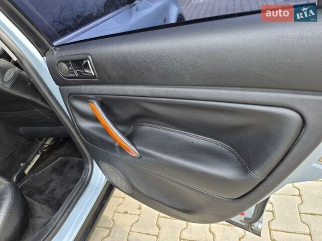 Серый Фольксваген Пассат, объемом двигателя 1.9 л и пробегом 347 тыс. км за 4200 $, фото 17 на Automoto.ua