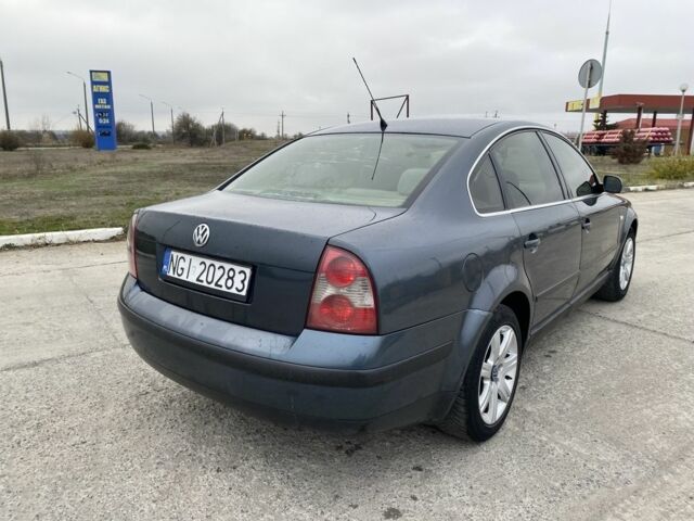 Серый Фольксваген Пассат, объемом двигателя 2 л и пробегом 250 тыс. км за 1950 $, фото 7 на Automoto.ua